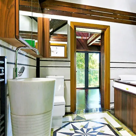 Belmont Penthouse Apartment Bristol