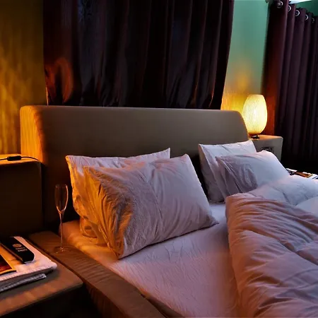 Belmont Deco Noir Ground Suite Pets Welcome * Бристоль